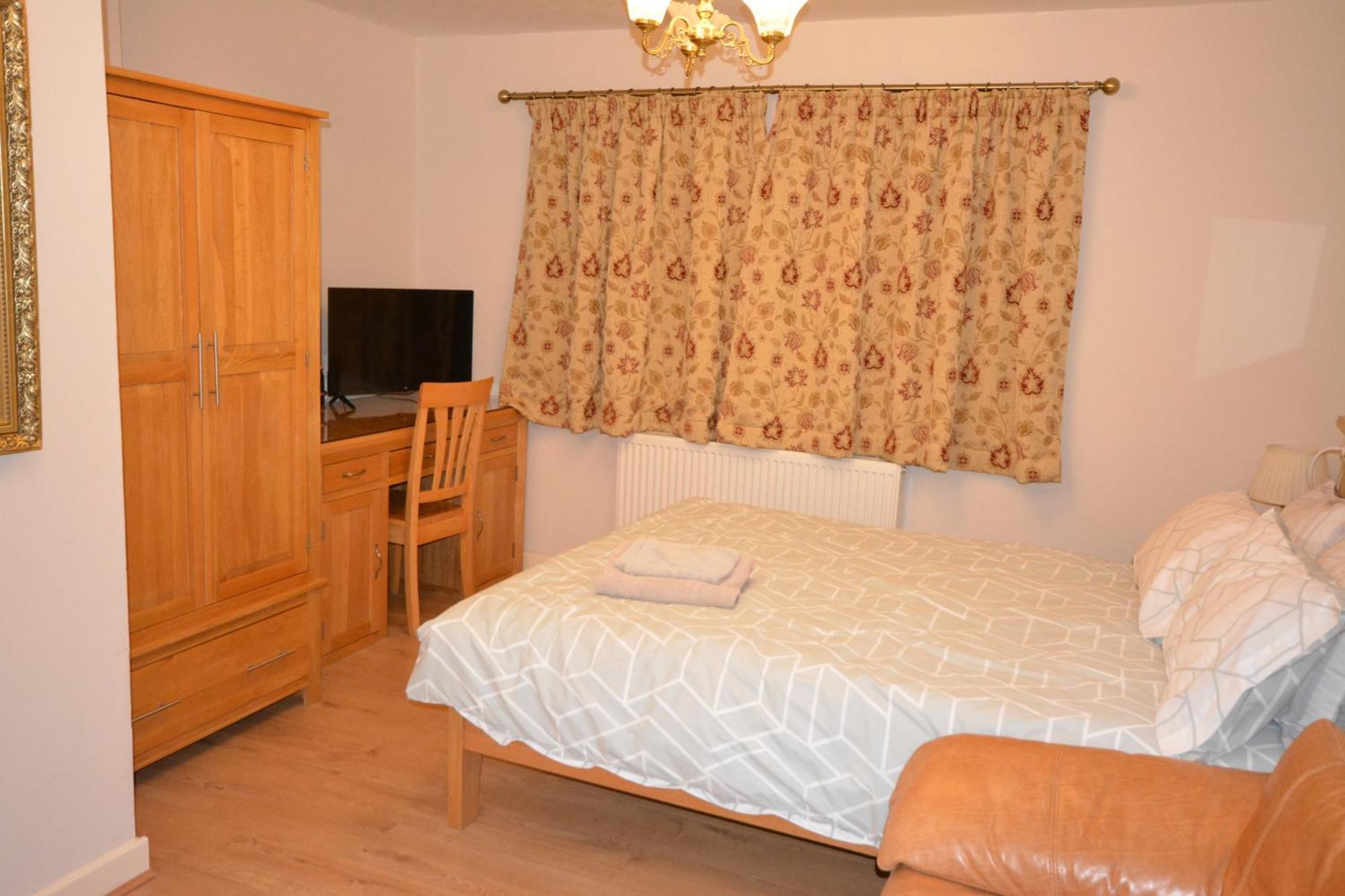 Large Ensuite Room Oxford Exteriör bild